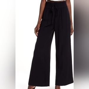 Drawstring Wide-Leg Pants
